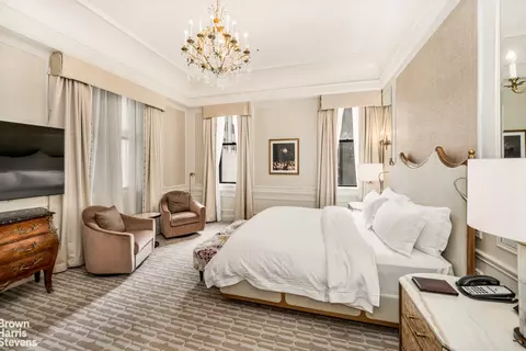 2 E 55th St #835/31, New York, NY 10022