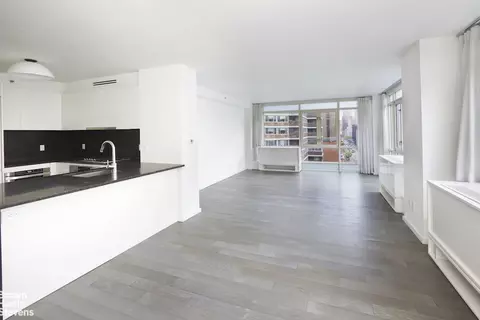 385 1st Ave #9E, New York, NY 10010