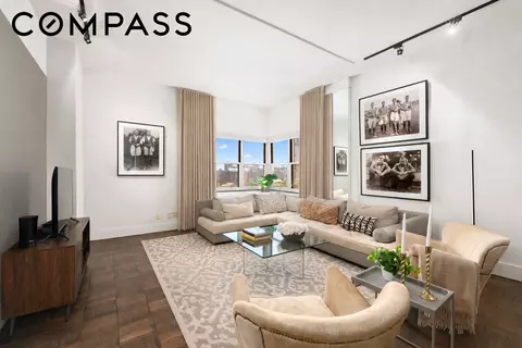 20 E 9th St #14L, New York, NY 10003