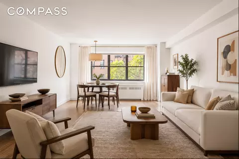 31 Jane St #2H, New York, NY 10014