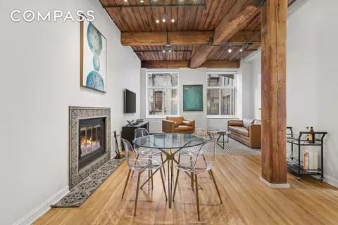 205 E 22nd St #4C, New York, NY 10010
