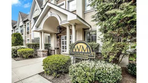 150-31 12th Ave #301, Whitestone, NY 11357