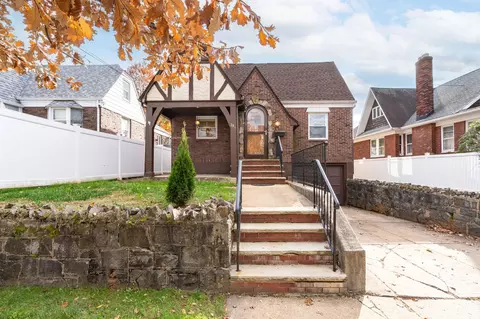 156 Goodwin Ave, Staten Island, NY 10314