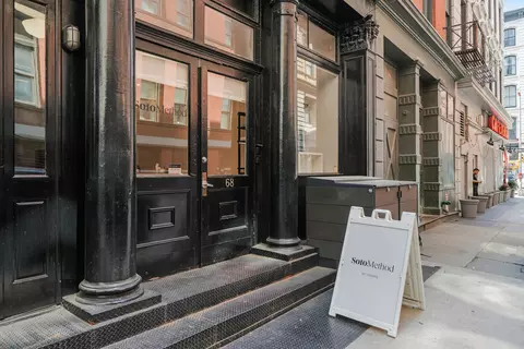 68 Thomas St #1, New York, NY 10013