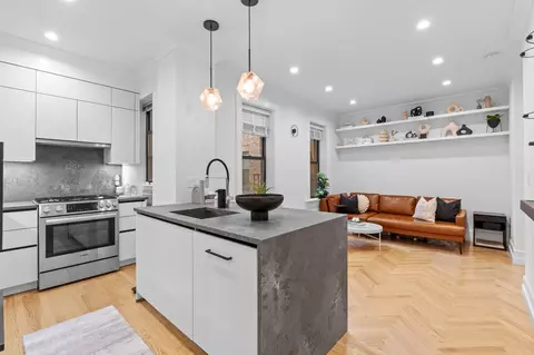 24-75 38th St #C-3, New York City, NY 11103