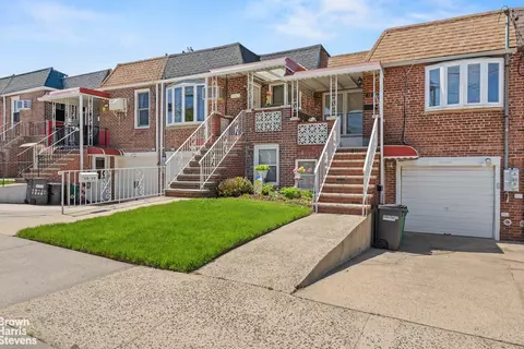 19-10 150th St, New York City, NY 11357