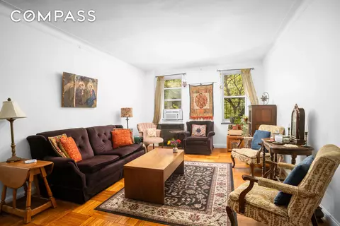 30 Bogardus Pl #2C, New York, NY 10040