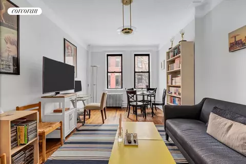 216 E 12th St #2B, New York, NY 10003