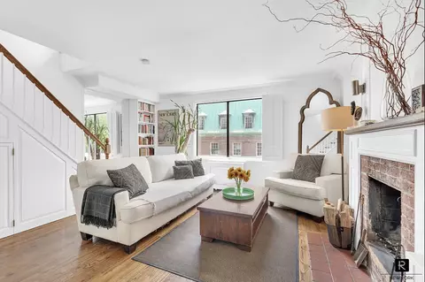 149 W 85th St #7, New York, NY 10024