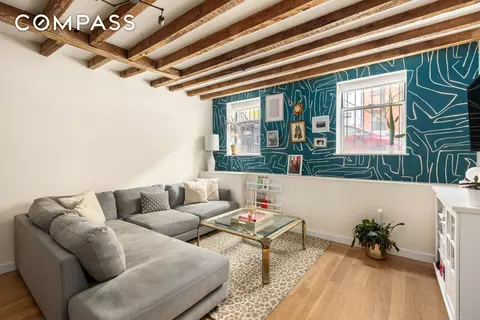 267 E 7th St #GARDEN, New York, NY 10009