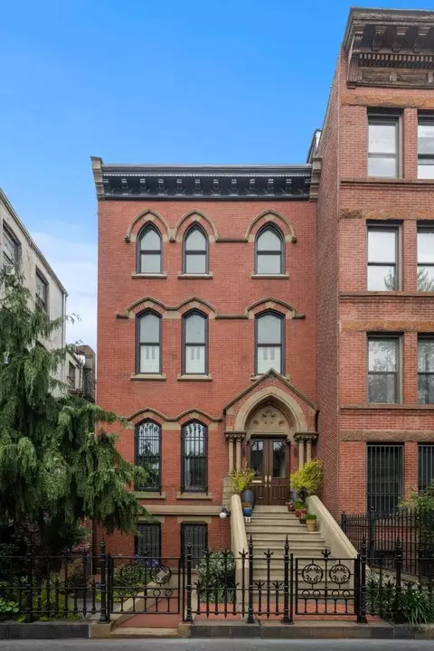 7 St Marks Ave #ENTIRE, Brooklyn, NY 11217