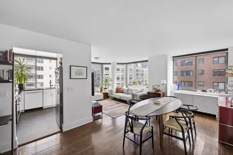 300 E 64th St #14A, New York, NY 10065