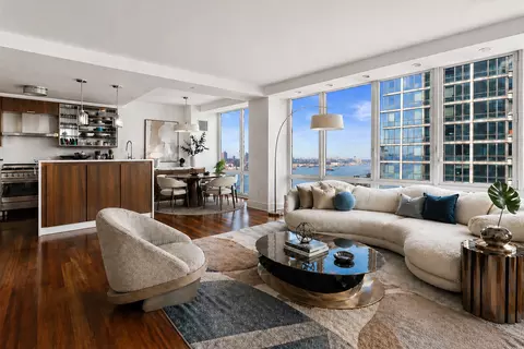 60 Riverside Blvd #2802, New York, NY 10069