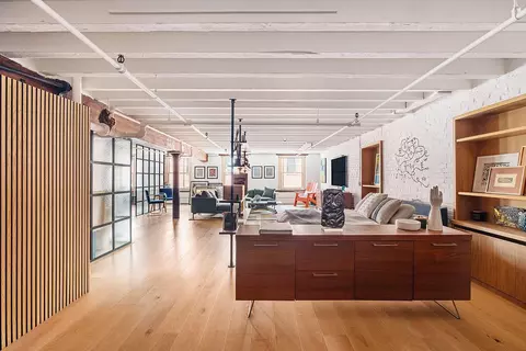 265 Water St #5, New York, NY 10038