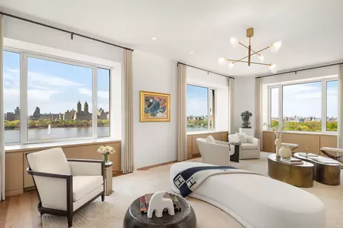 2 E 88th St #11TH, New York, NY 10128