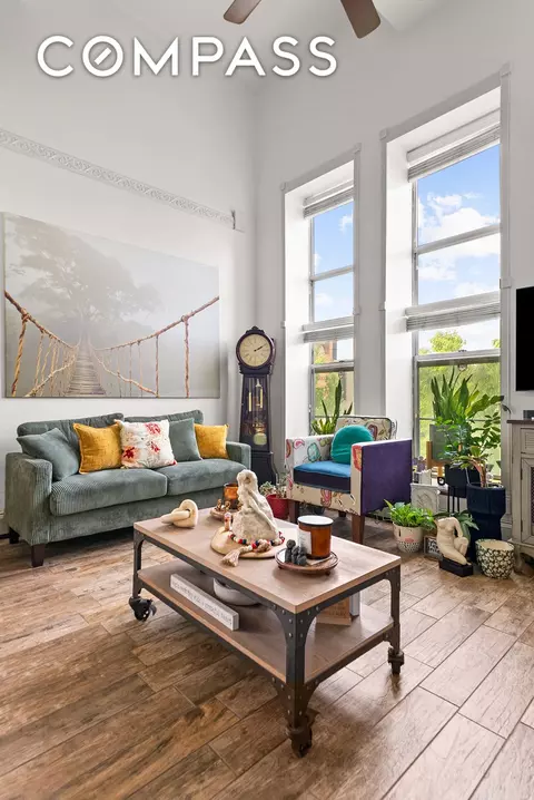 61-20 71st Ave #D2C, New York City, NY 11385
