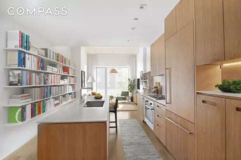 98 Front St #5H, Brooklyn, NY 11201
