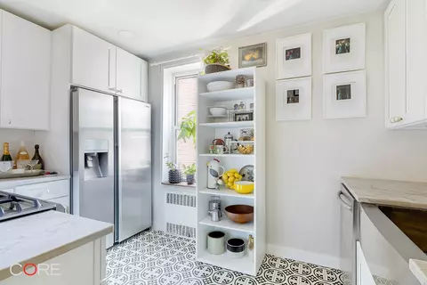 Kitchen - 930 E 7th St #6C, Brooklyn, NY 11230 photo 2 of 2