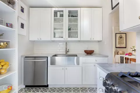 Kitchen - 930 E 7th St #6C, Brooklyn, NY 11230 photo 1 of 2