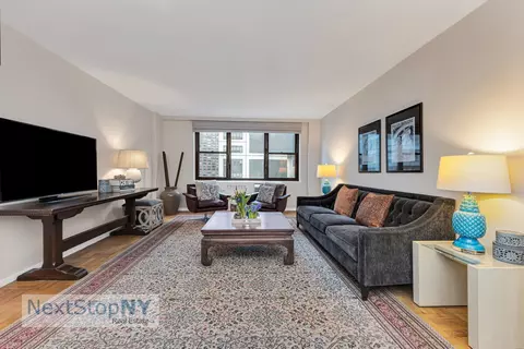 235 E 57th St #12D, New York, NY 10022