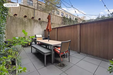 136 St Marks Pl #1A, Brooklyn, NY 11217