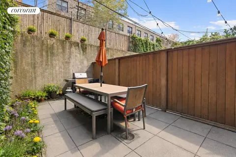 136 St Marks Pl #1A, Brooklyn, NY 11217