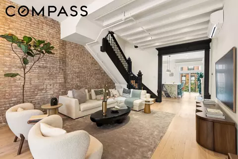 472 W 143rd St, New York, NY 10031