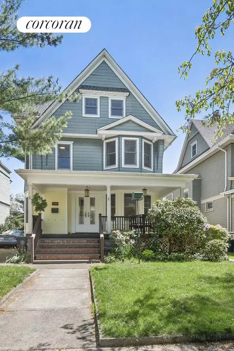 739 Argyle Rd, Brooklyn, NY 11230