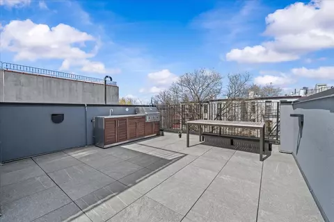 147 Luquer St #3, Brooklyn, NY 11231