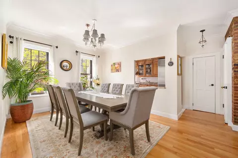87 Barrow St #2G, New York, NY 10014