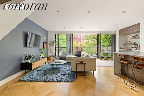 108 India St #2A, Brooklyn, NY 11222