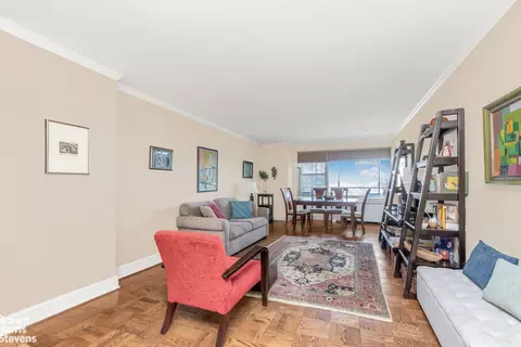 2500 Johnson Ave #15R, New York City, NY 10463