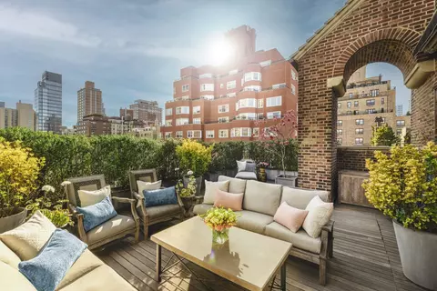 235 E 73rd St #PHA, New York, NY 10021