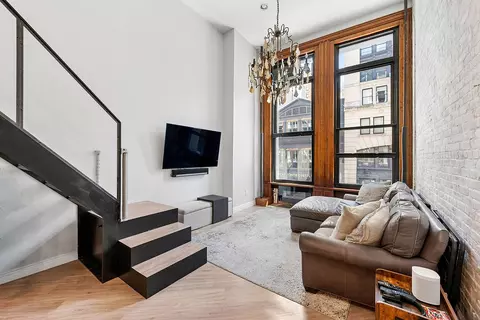 250 Mercer St #C-205, New York, NY 10012