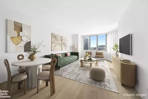 500 W 43rd St #11J, New York, NY 10036