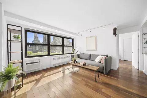 205 W End Ave #8K, New York, NY 10023