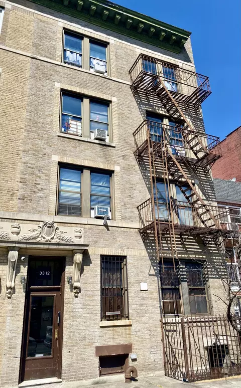 33-12 29th St #1, Astoria, NY 11106