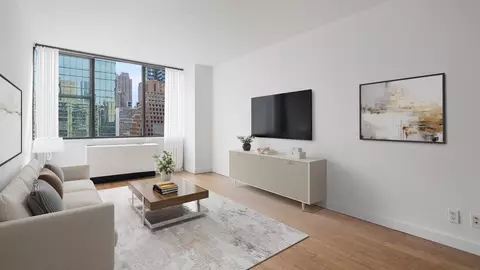 301 E 45th St #19C, New York, NY 10017