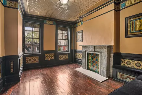138 W 10th St #3RW, New York, NY 10014