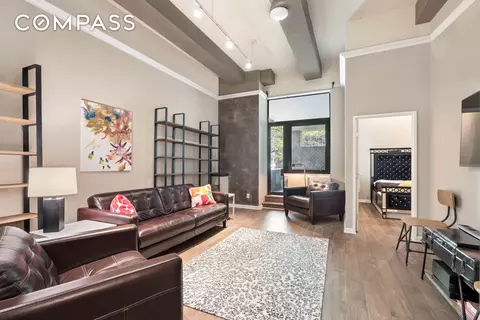 310 E 46th St #4L, New York, NY 10017