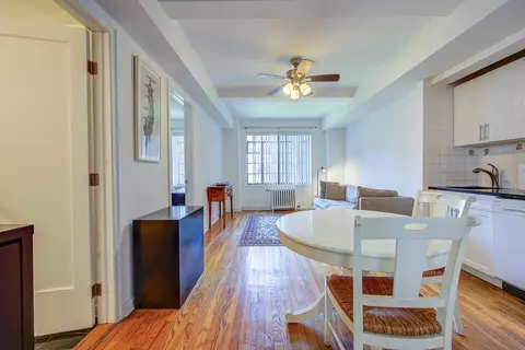 45 Tudor City Pl #1607, New York, NY 10017