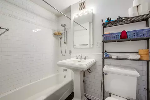 45 Tudor City Pl #1607, New York, NY 10017