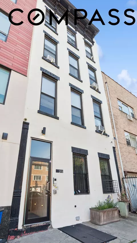 293 Tompkins Ave, Brooklyn, NY 11221