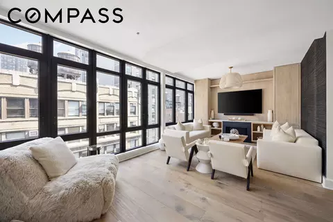 128 W 26th St #PH, New York, NY 10001