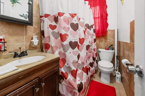 Bath - 636 E 96th St, Brooklyn, NY 11236 photo 2 of 2
