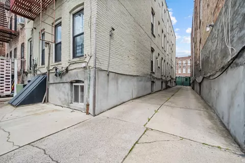 Other - 636 E 96th St, Brooklyn, NY 11236 photo 1 of 2