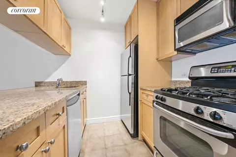 380 Rector Pl #8P, New York, NY 10280