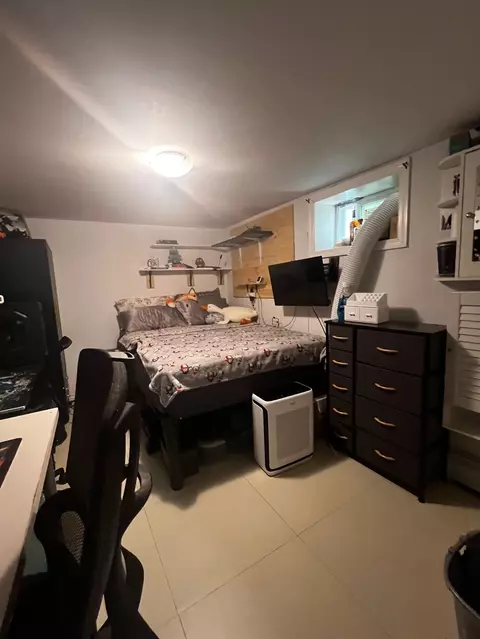 Bedroom - 1271 E 88th St, Brooklyn, NY 11236 photo 2 of 5
