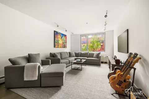 154 Attorney St #206, New York, NY 10002