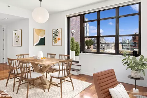 80 Metropolitan Ave #PHK, Brooklyn, NY 11249